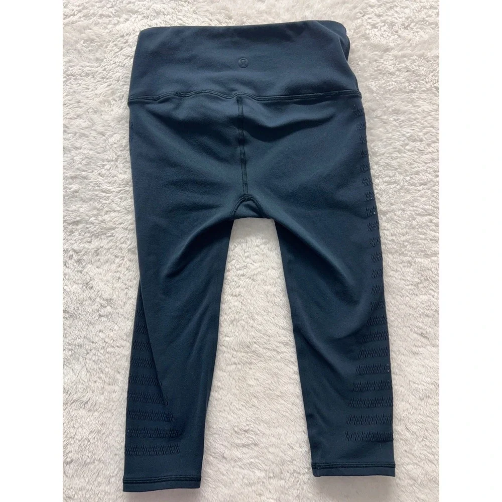 Lululemon Womens Black Athletic Leggings Activewear Workout Pants sz 4‎